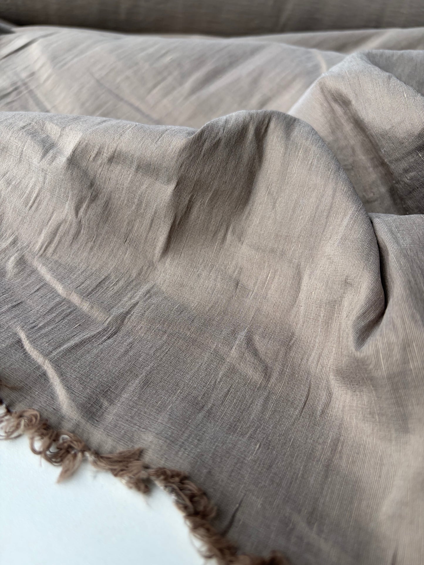 BRUCE 007 viscose linen stretch taupe colour