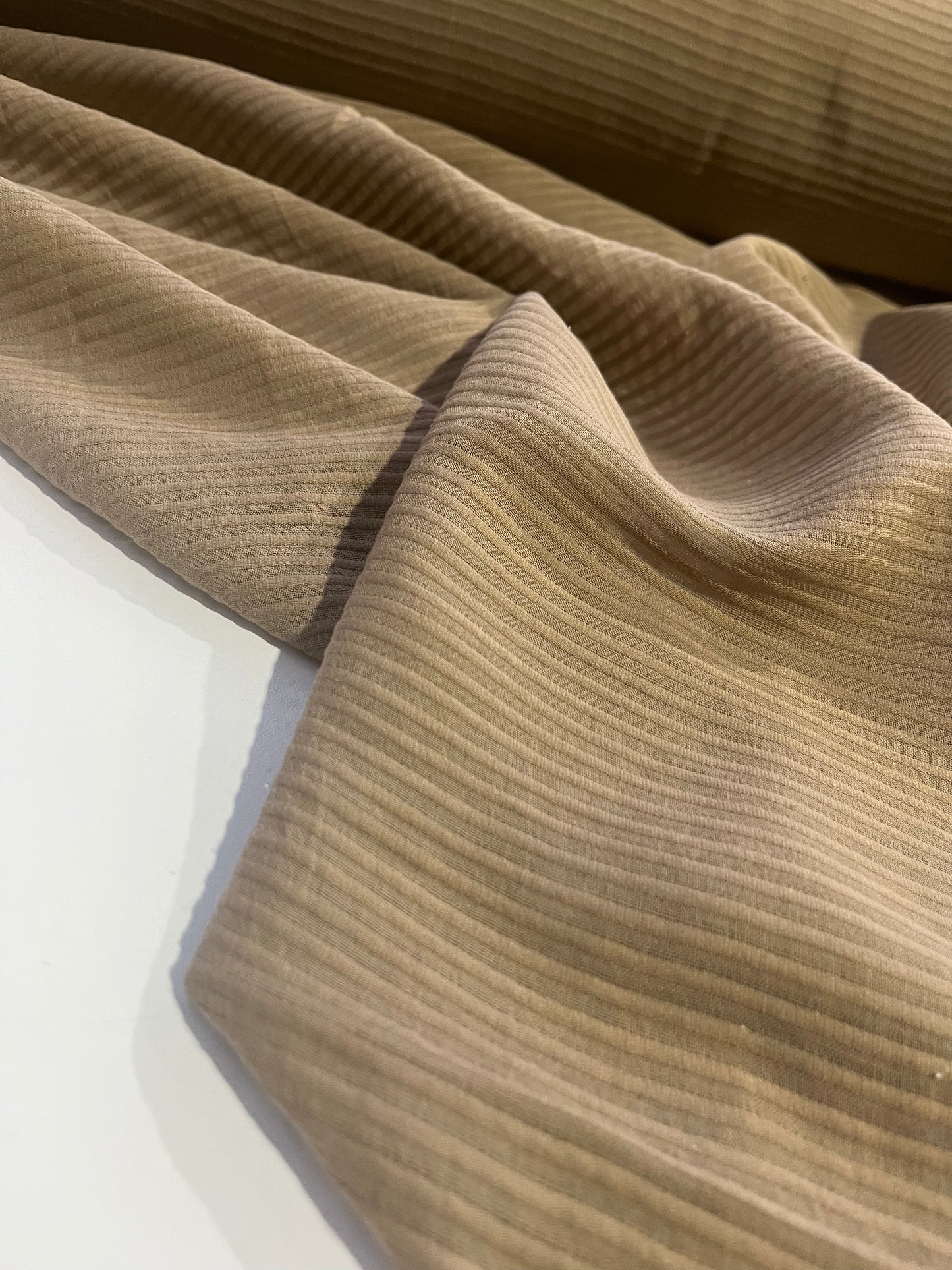 JANE 016 Gauze jacquard stripe mud