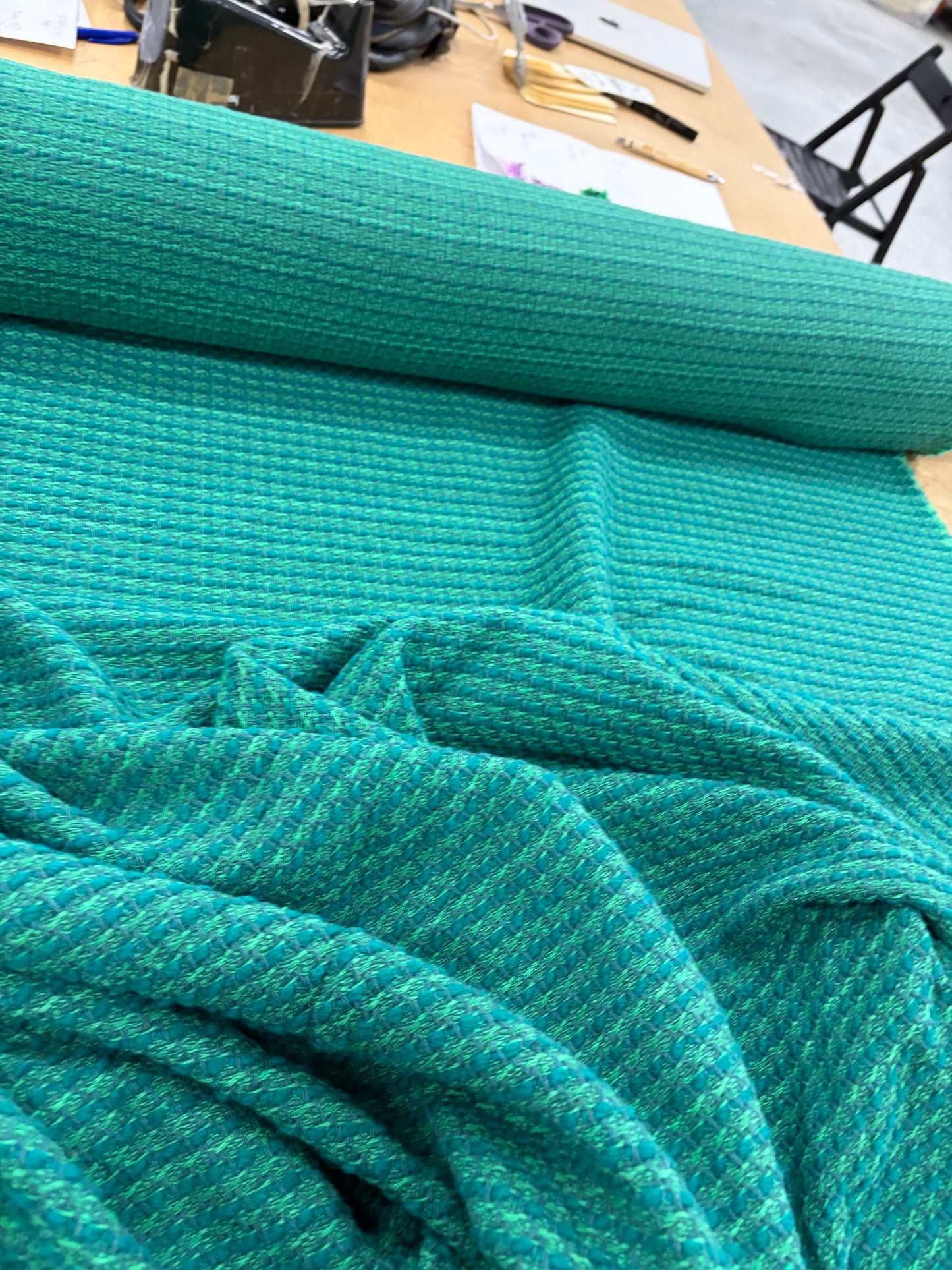 VIC 004 cotton tweed jacquard green