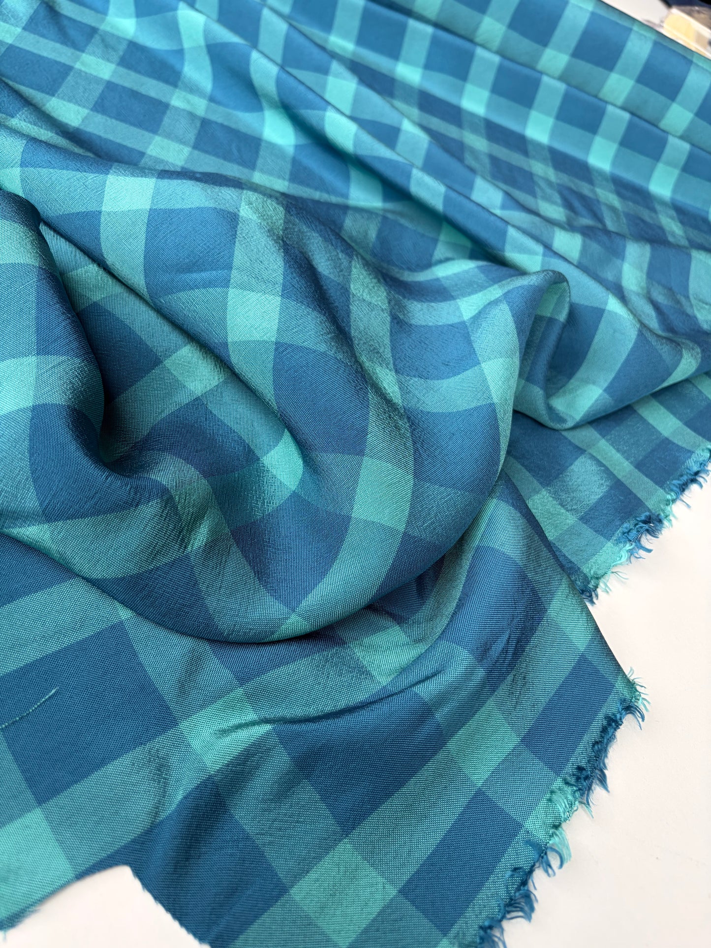 BRUCE 010 shiny cotton/polyester check turquoise/indigo