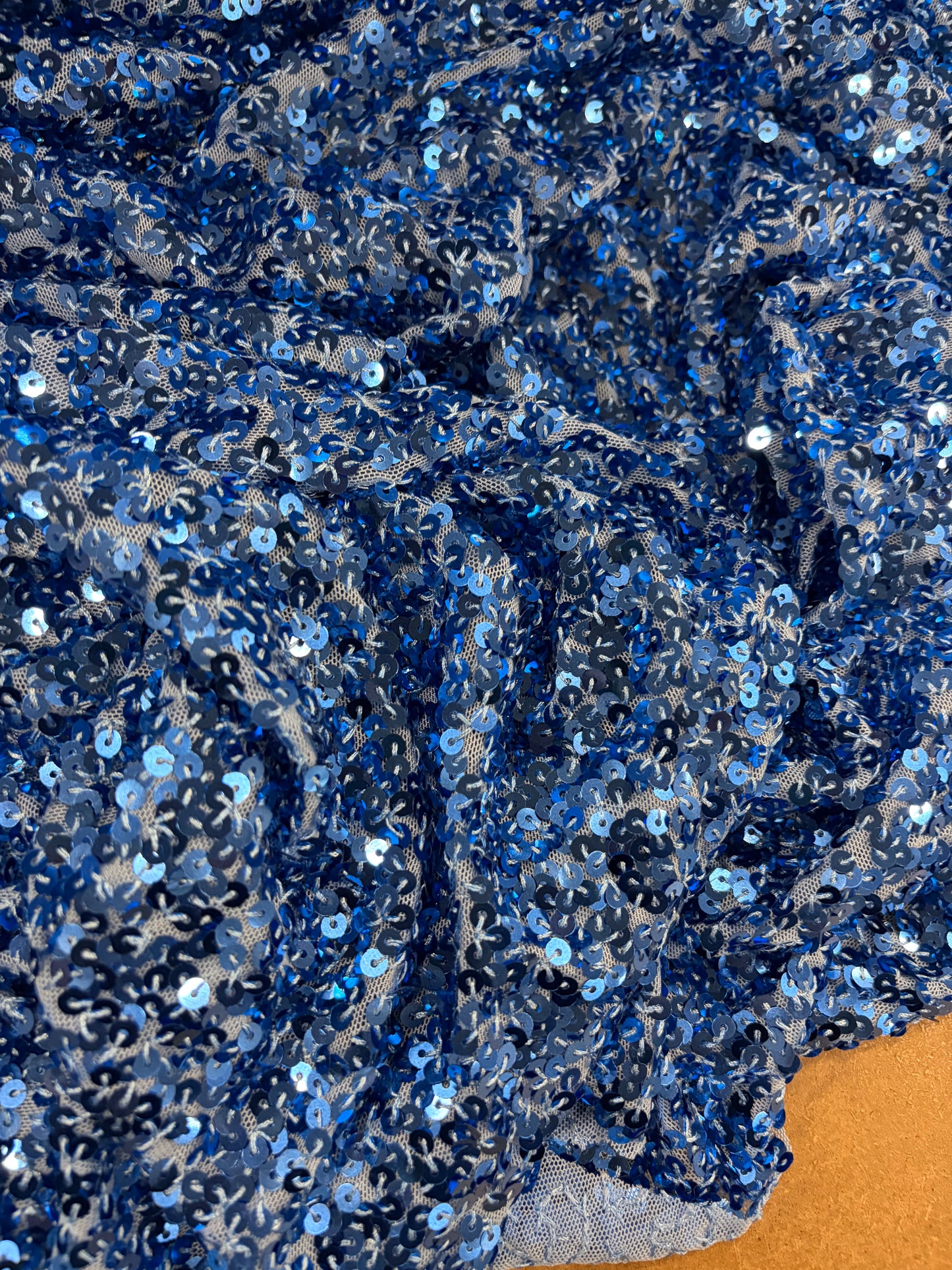 VIC 009 mesh sequins electric blue