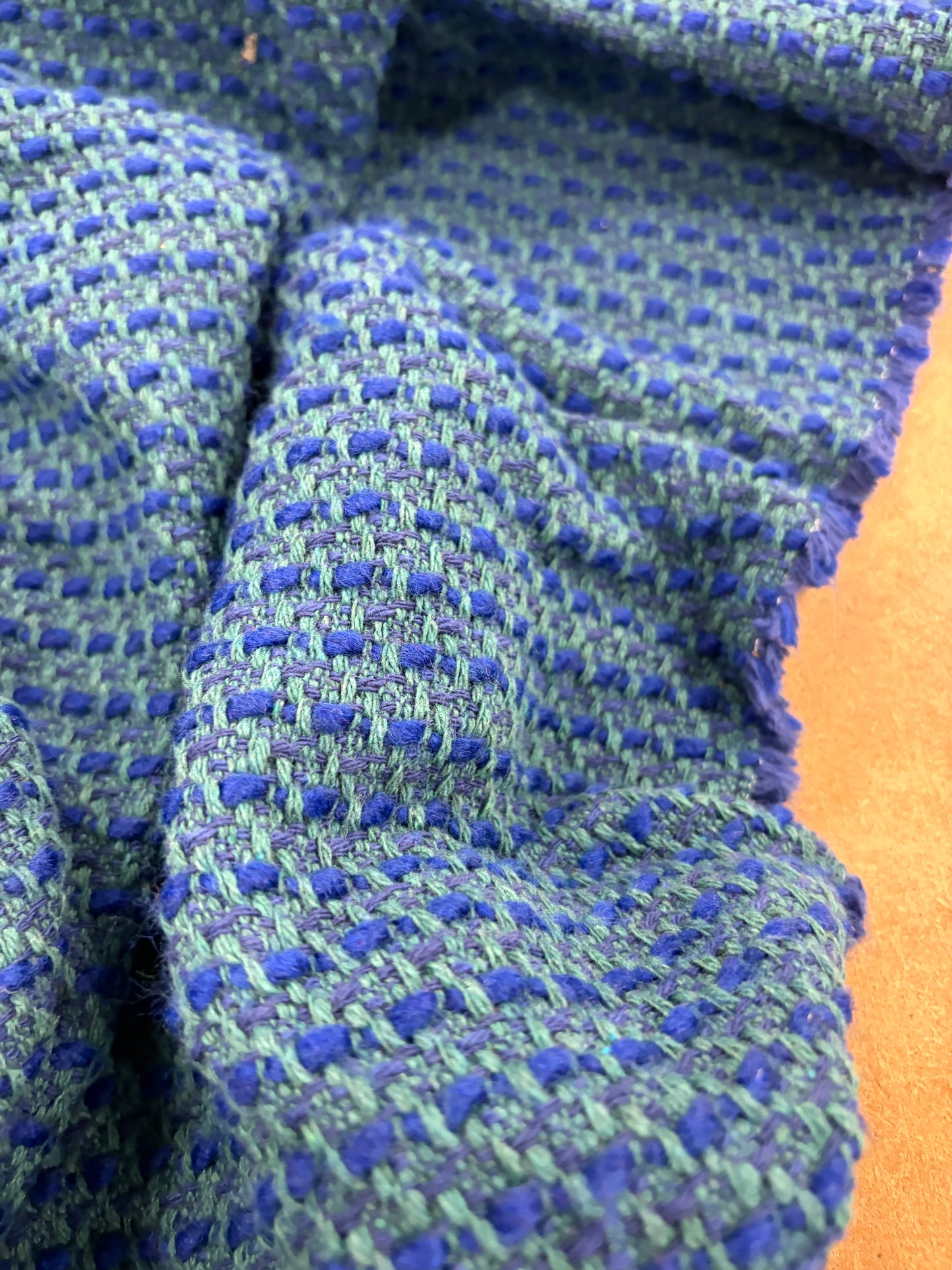 VIC 010 cotton tweed jacquard oblue