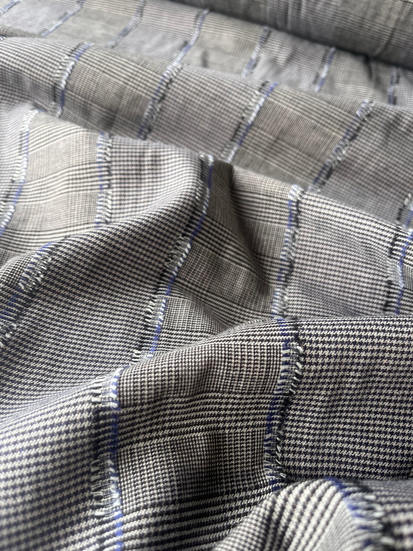 JOSIANE 015 check with fil coupé stripes