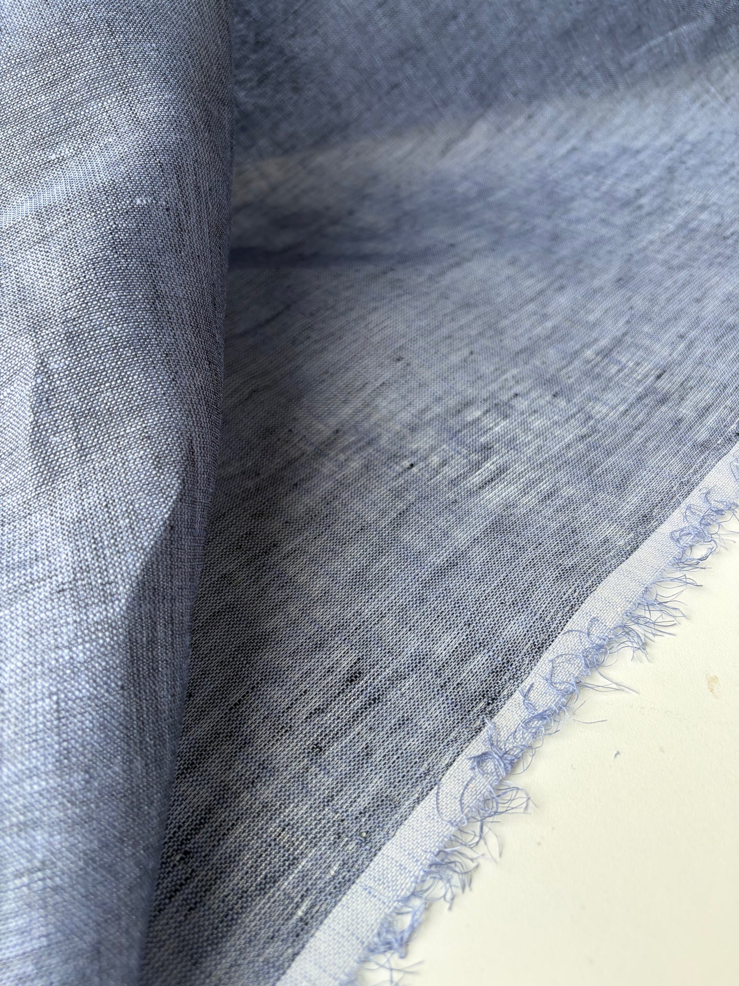 BRUCE 017 linen gaze indigo