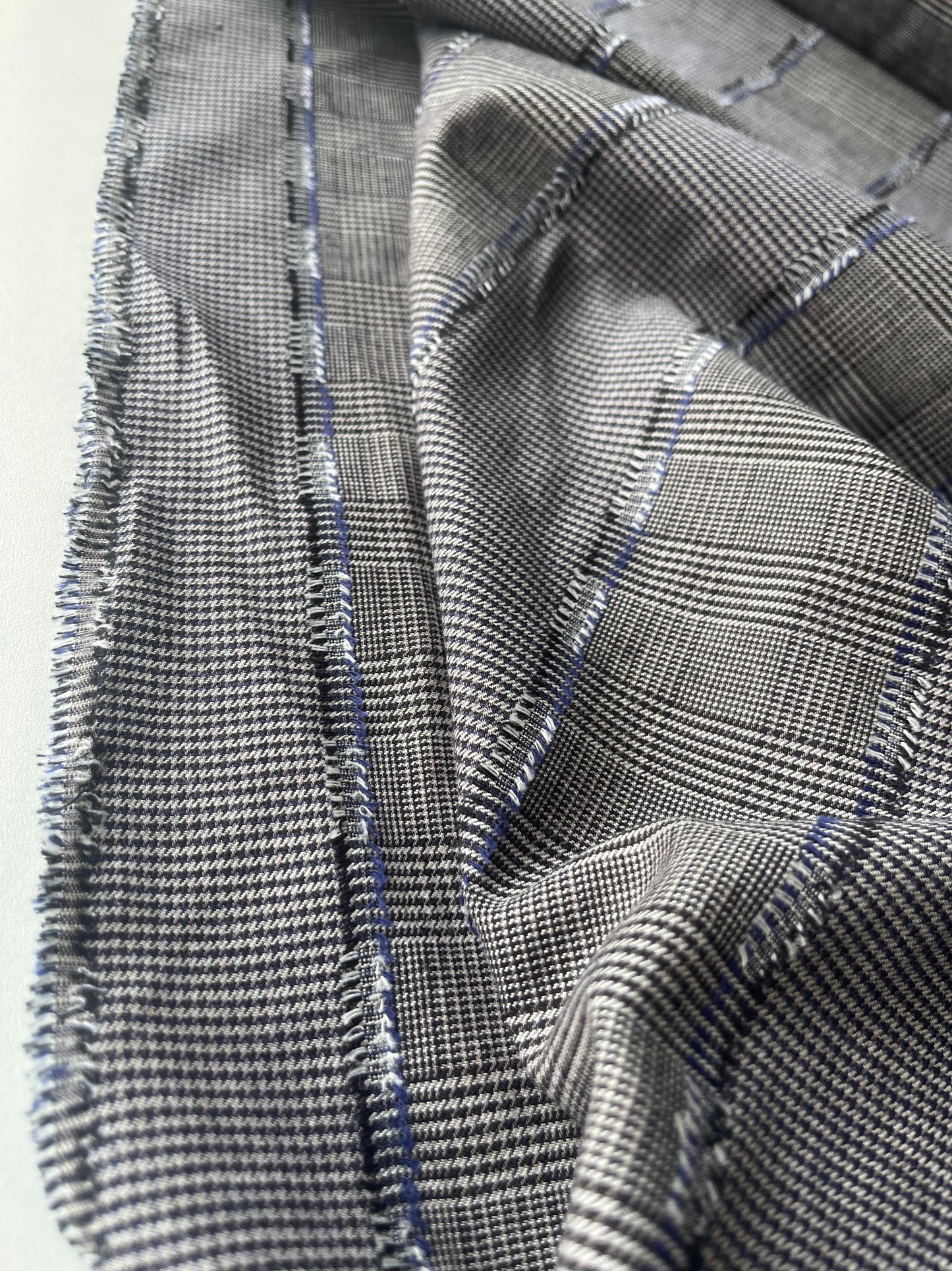 JOSIANE 015 check with fil coupé stripes