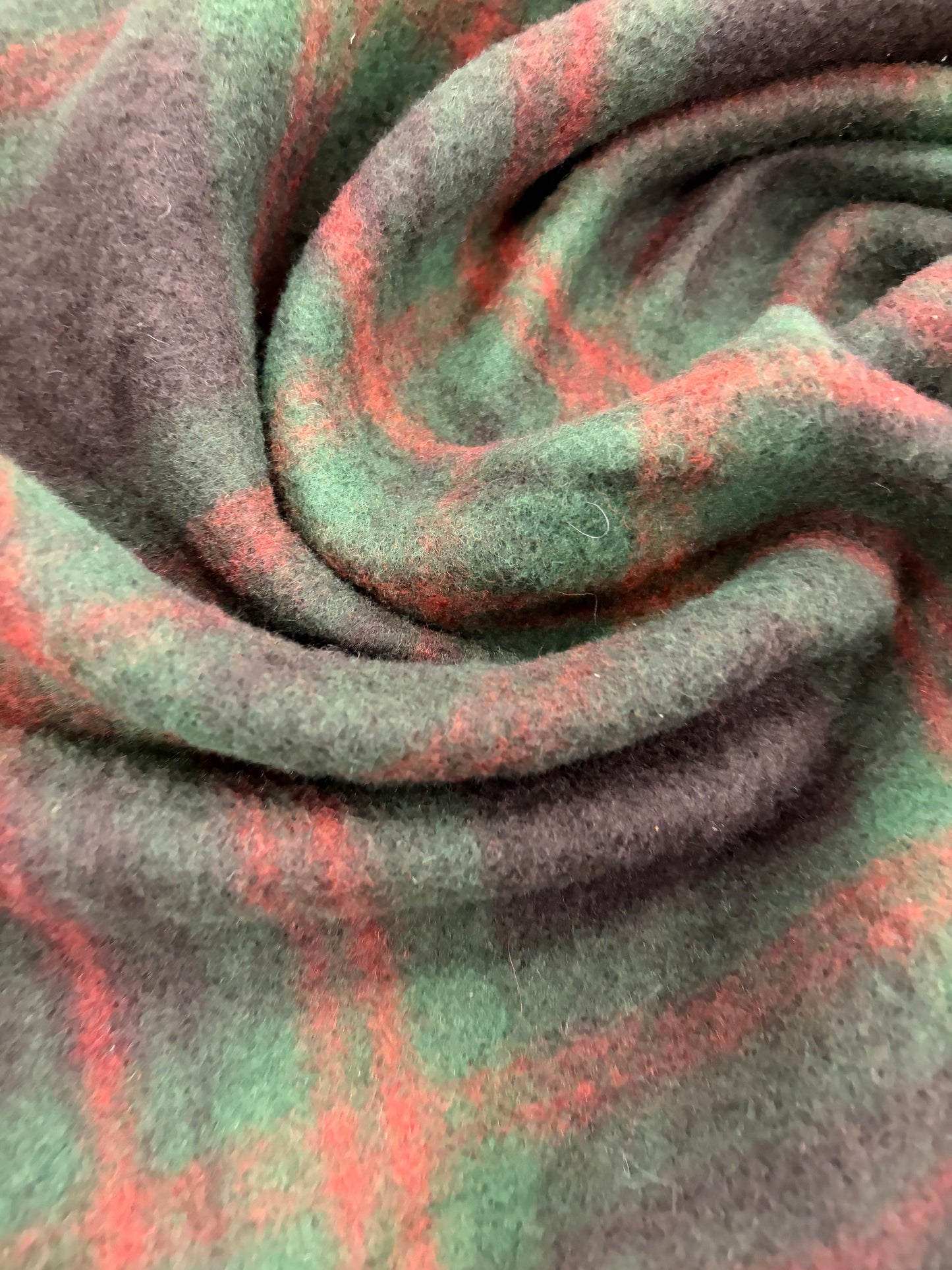 VIC 012 fantasy  boiled wool