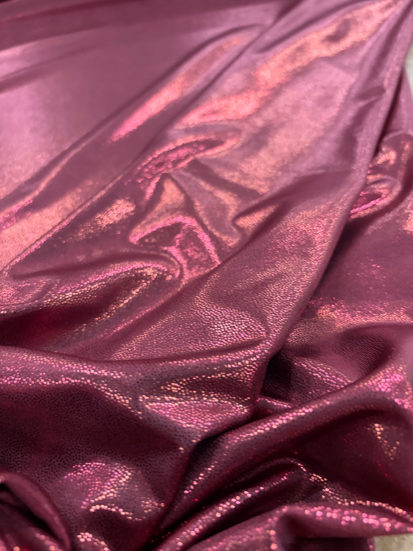 VIC 014 jersey crêpe foil print burgundy
