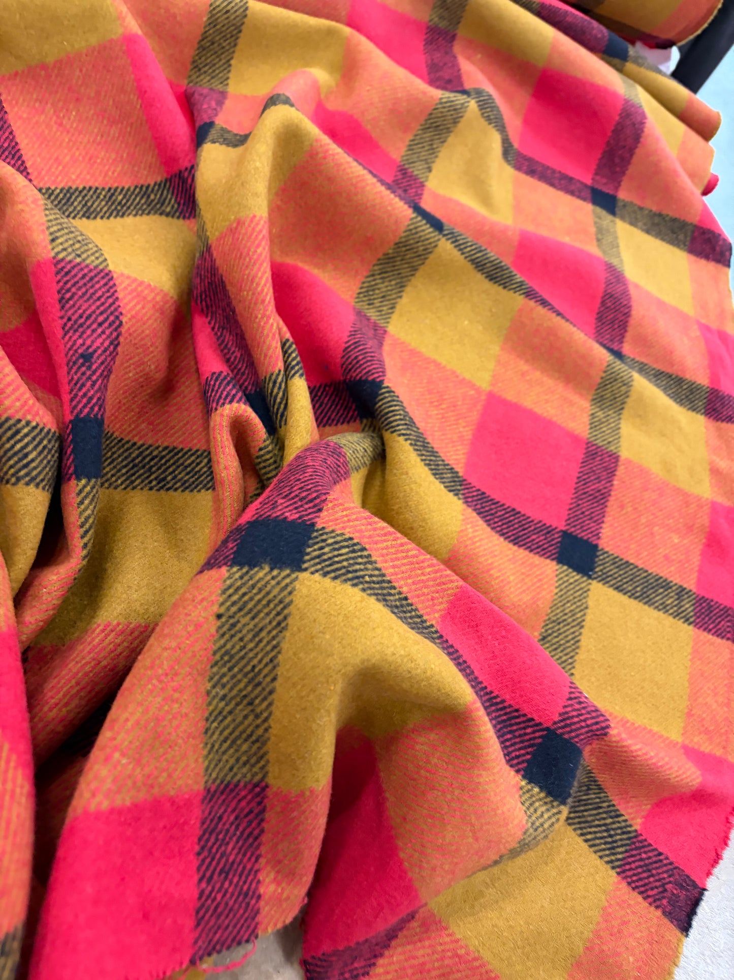 VIC 017 heavy cotton wool check