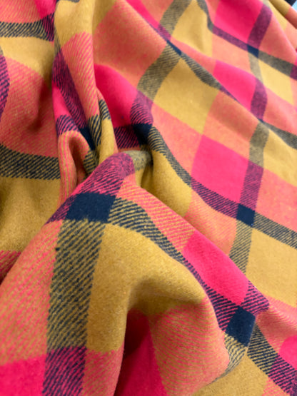VIC 017 heavy cotton wool check
