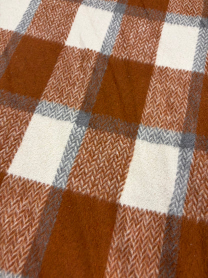 VIC 018 heavy cotton wool check