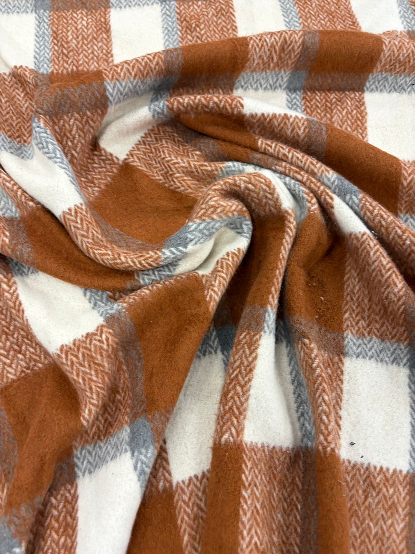 VIC 018 heavy cotton wool check