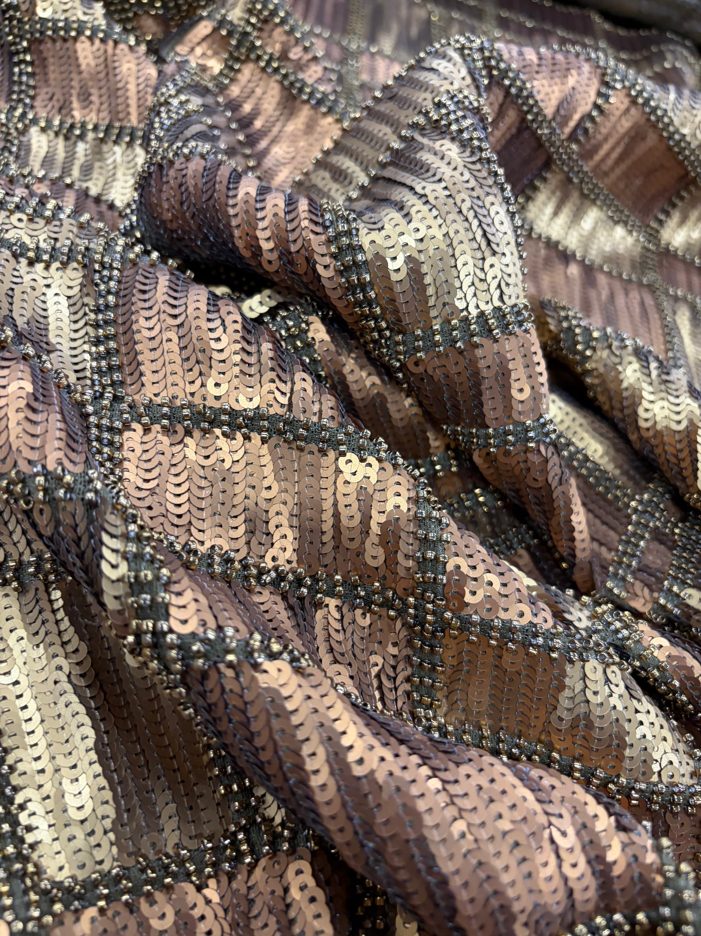 VIC 019 mesh sequins and pearls