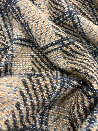 VIC 020 fantasy  boiled wool