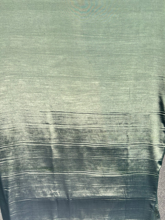 Solstice collection 9 cupro/viscose light khaky changeant fabric