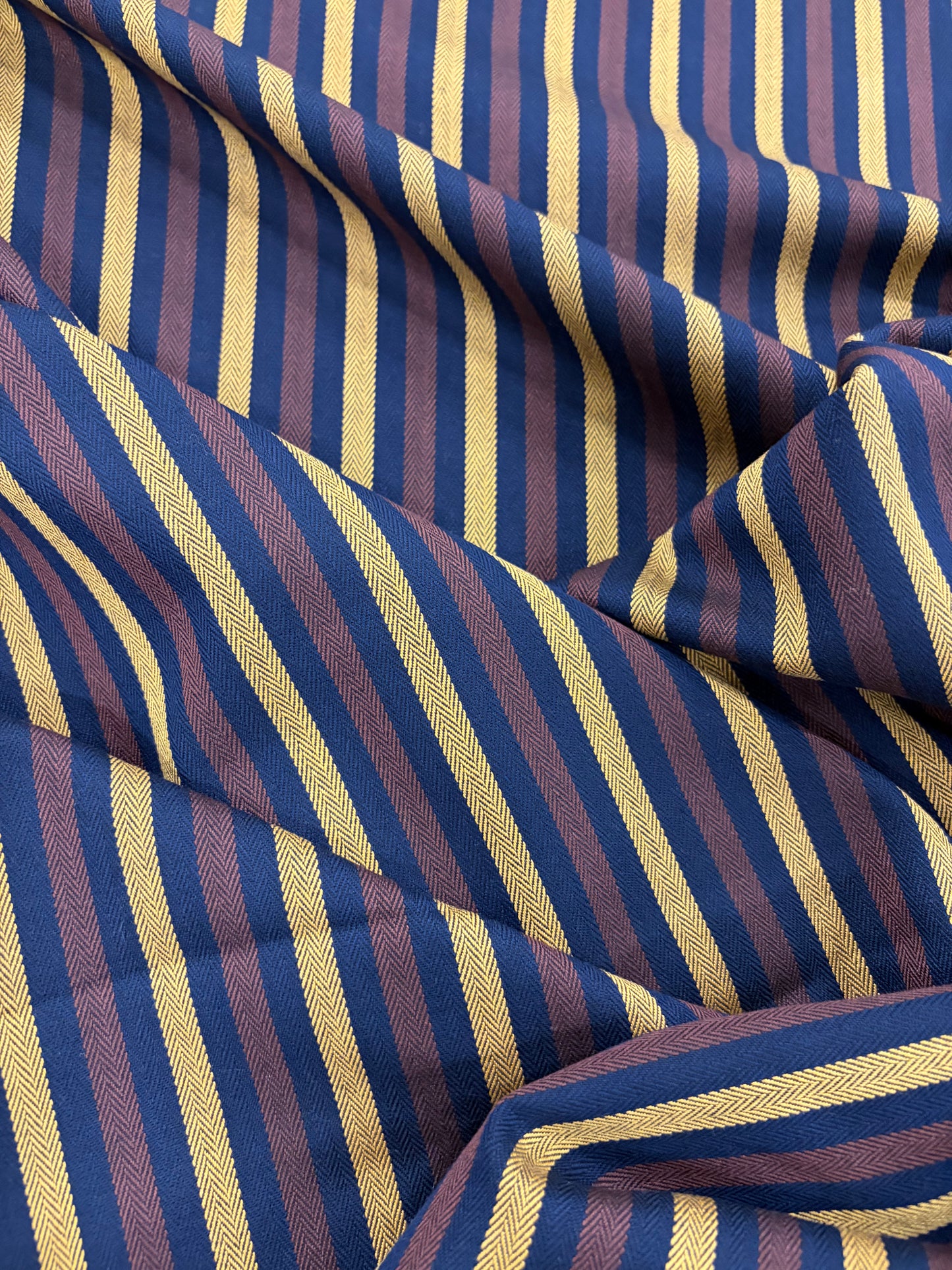 VIC 024 black striped stretch fabric