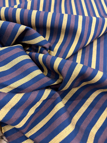 VIC 024 black striped stretch fabric
