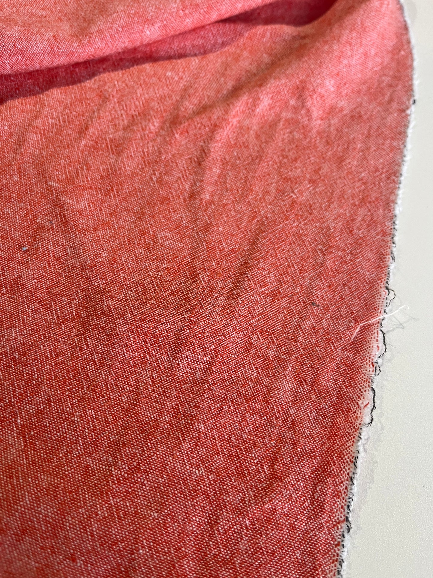 BAKU 016 washed linen/cotton red