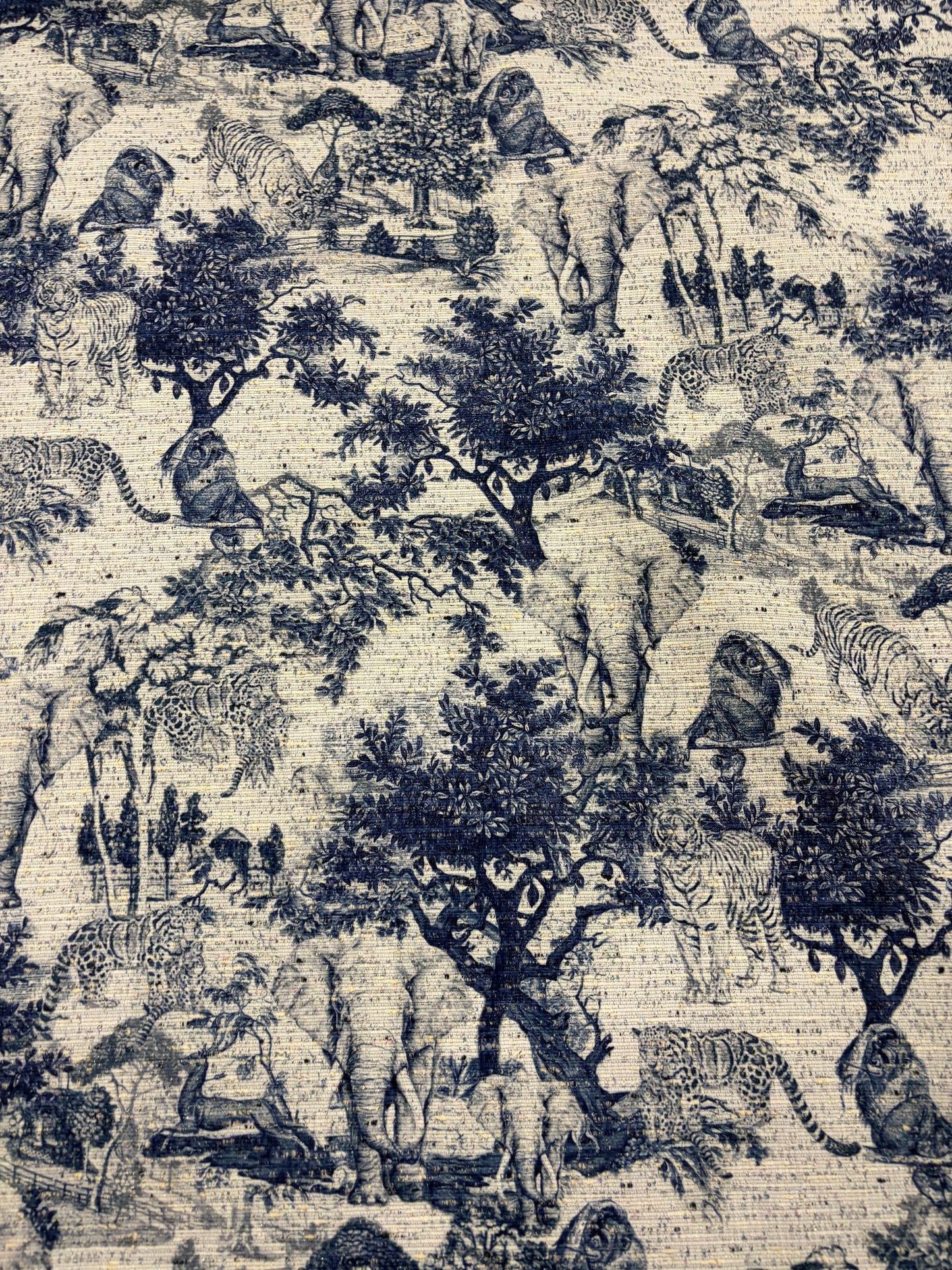 VIC 028 cotton tweed with toile de Jouy motif