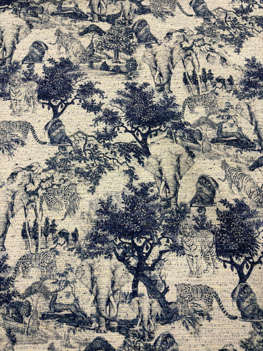VIC 028 cotton tweed with toile de Jouy motif