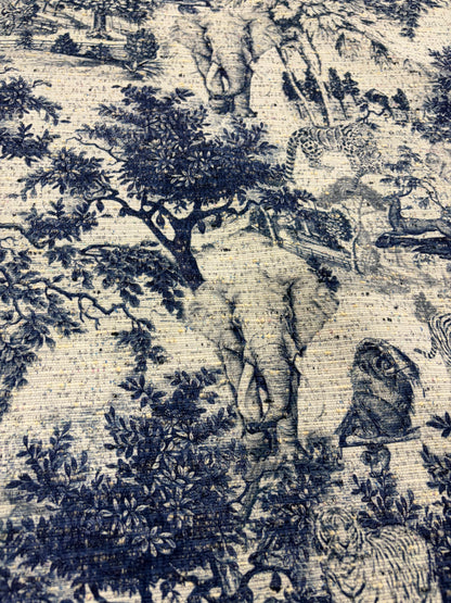VIC 028 cotton tweed with toile de Jouy motif