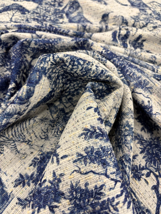 VIC 028 cotton tweed with toile de Jouy motif