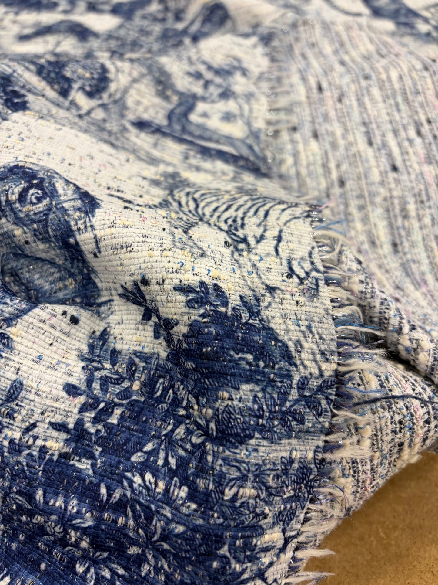 VIC 028 cotton tweed with toile de Jouy motif