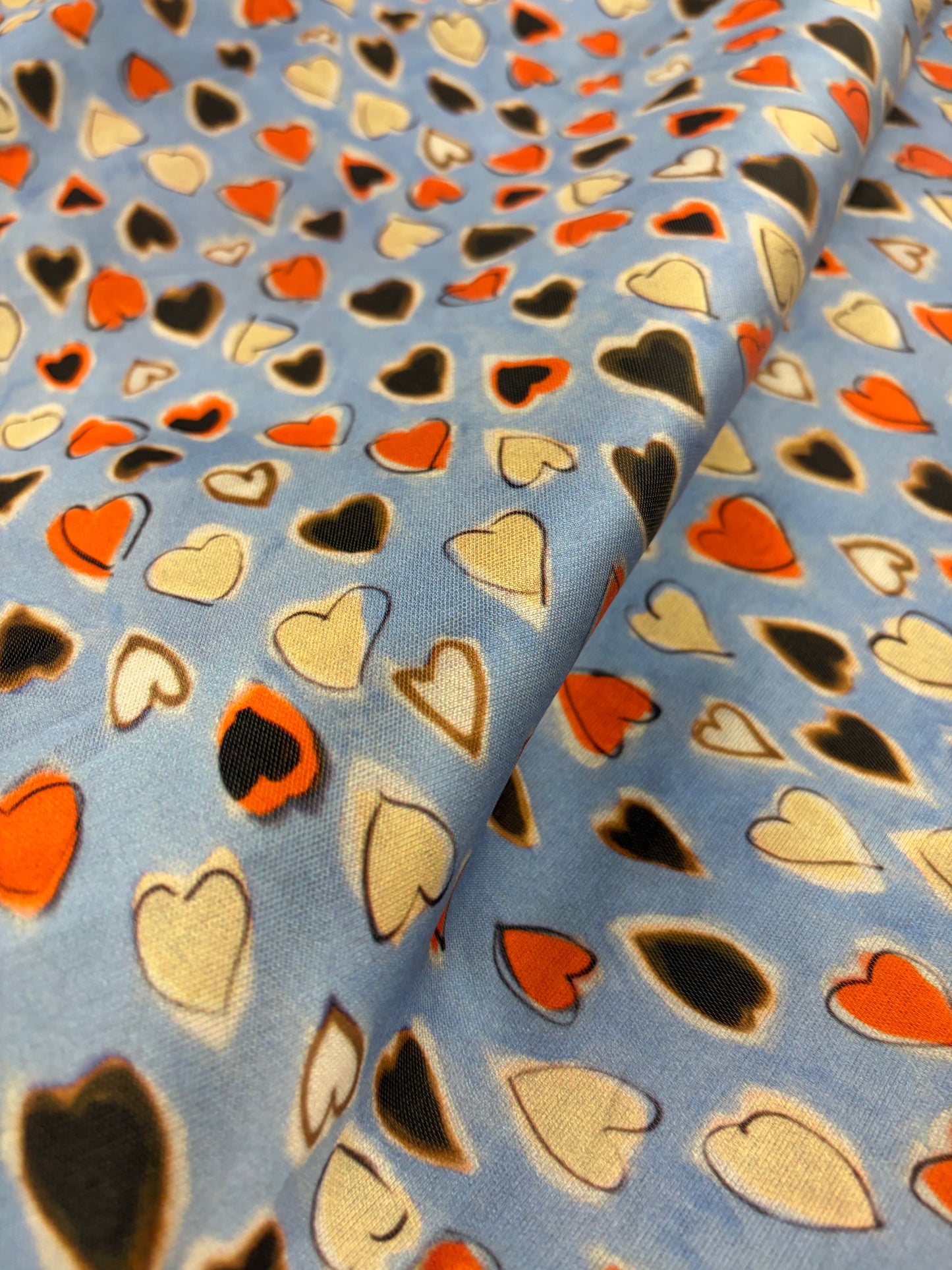VIC 030 tafettas with hearts