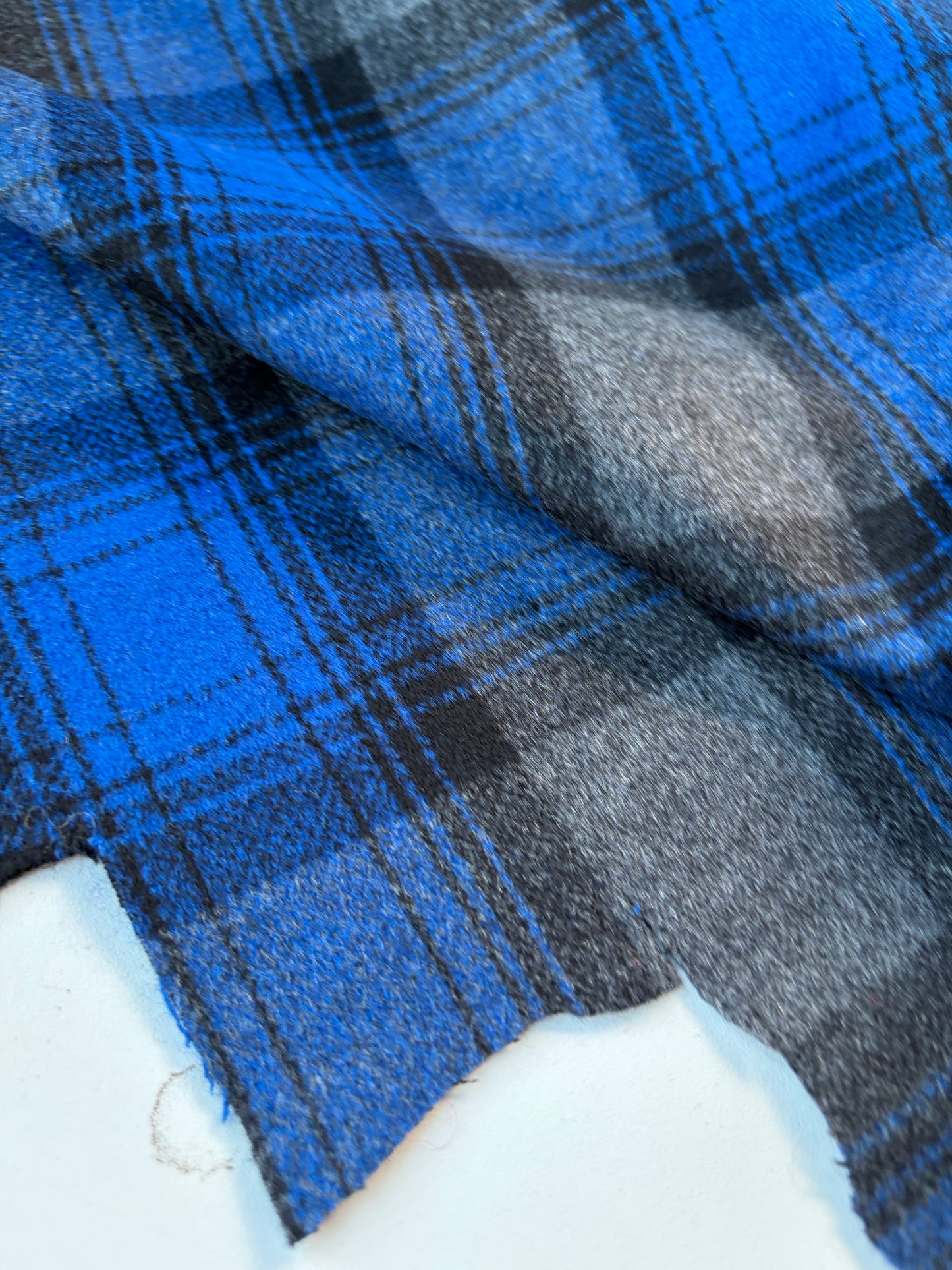 RALPH 006 grey/blue checkered heavy wool/mohair flannel