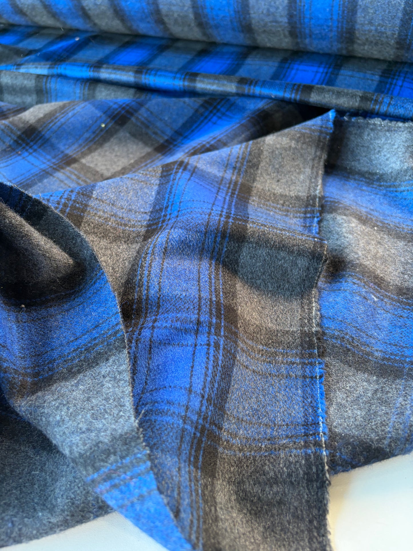 RALPH 006 grey/blue checkered heavy wool/mohair flannel
