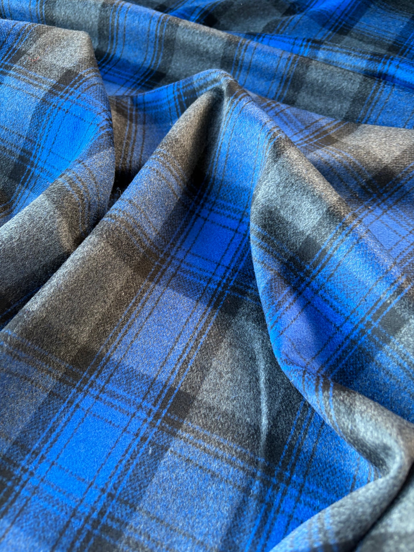 RALPH 006 grey/blue checkered heavy wool/mohair flannel