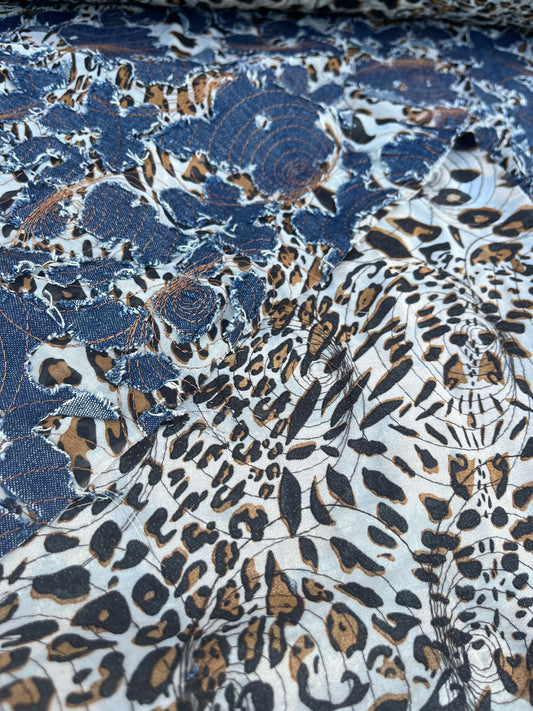 EUDINE 009 leopard with embroidered jeans