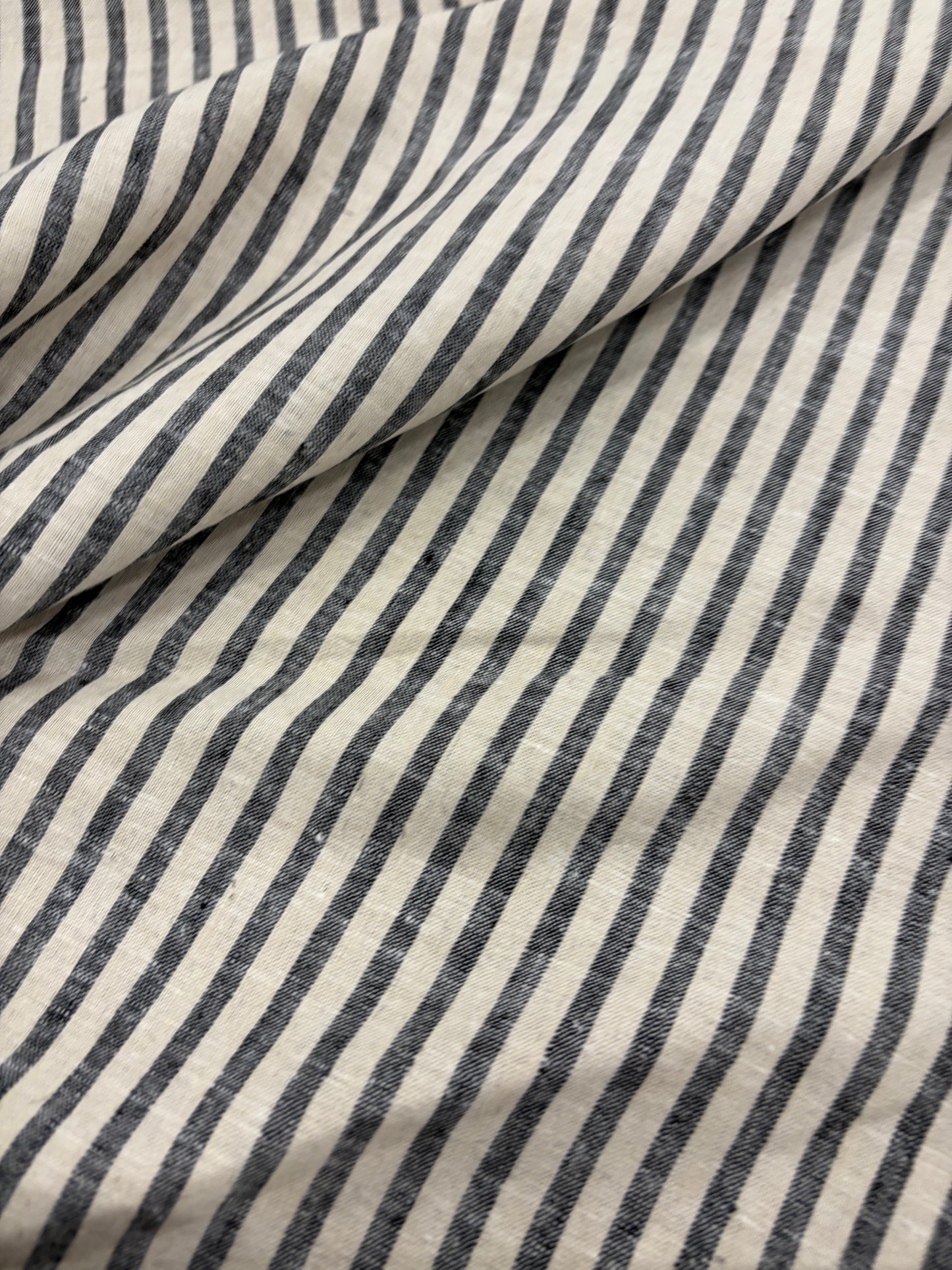 WALTHER 004 Oxford striped cotton shirting fabric navy