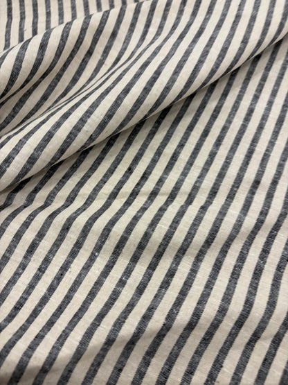 WALTHER 004 Oxford striped cotton shirting fabric navy