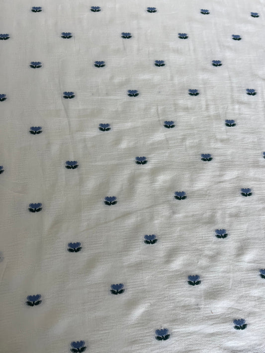 BAKU 025 cotton embroidered tullip