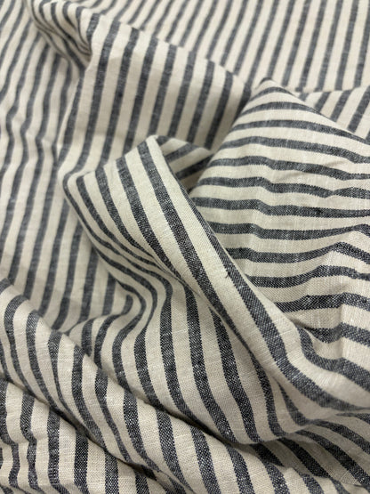 WALTHER 004 Oxford striped cotton shirting fabric navy