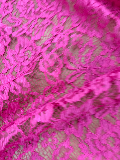 WALTHER 005 fuchsia coloured woven lace "dentelle"