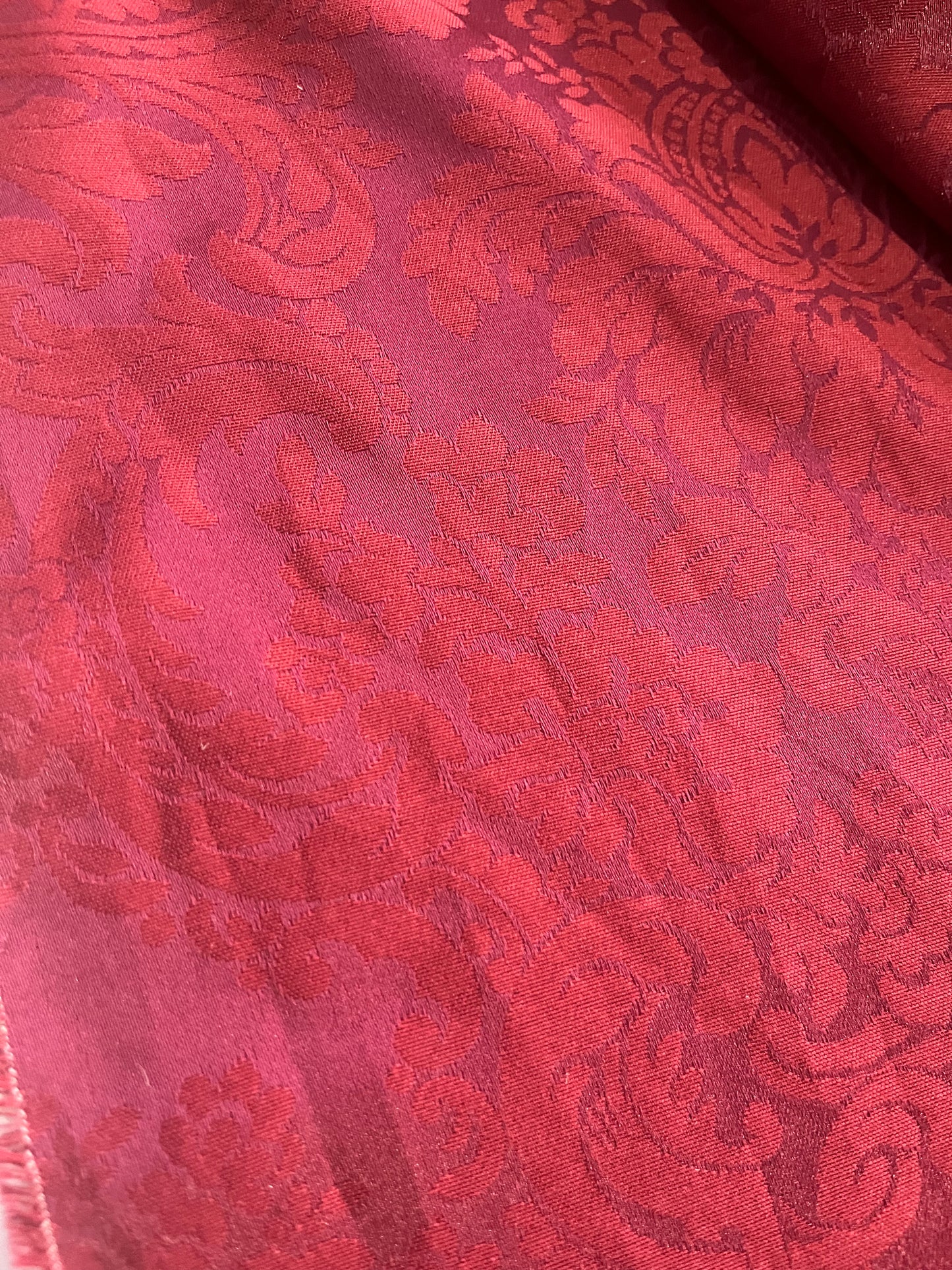 CASIMIR 130 brocart double face red