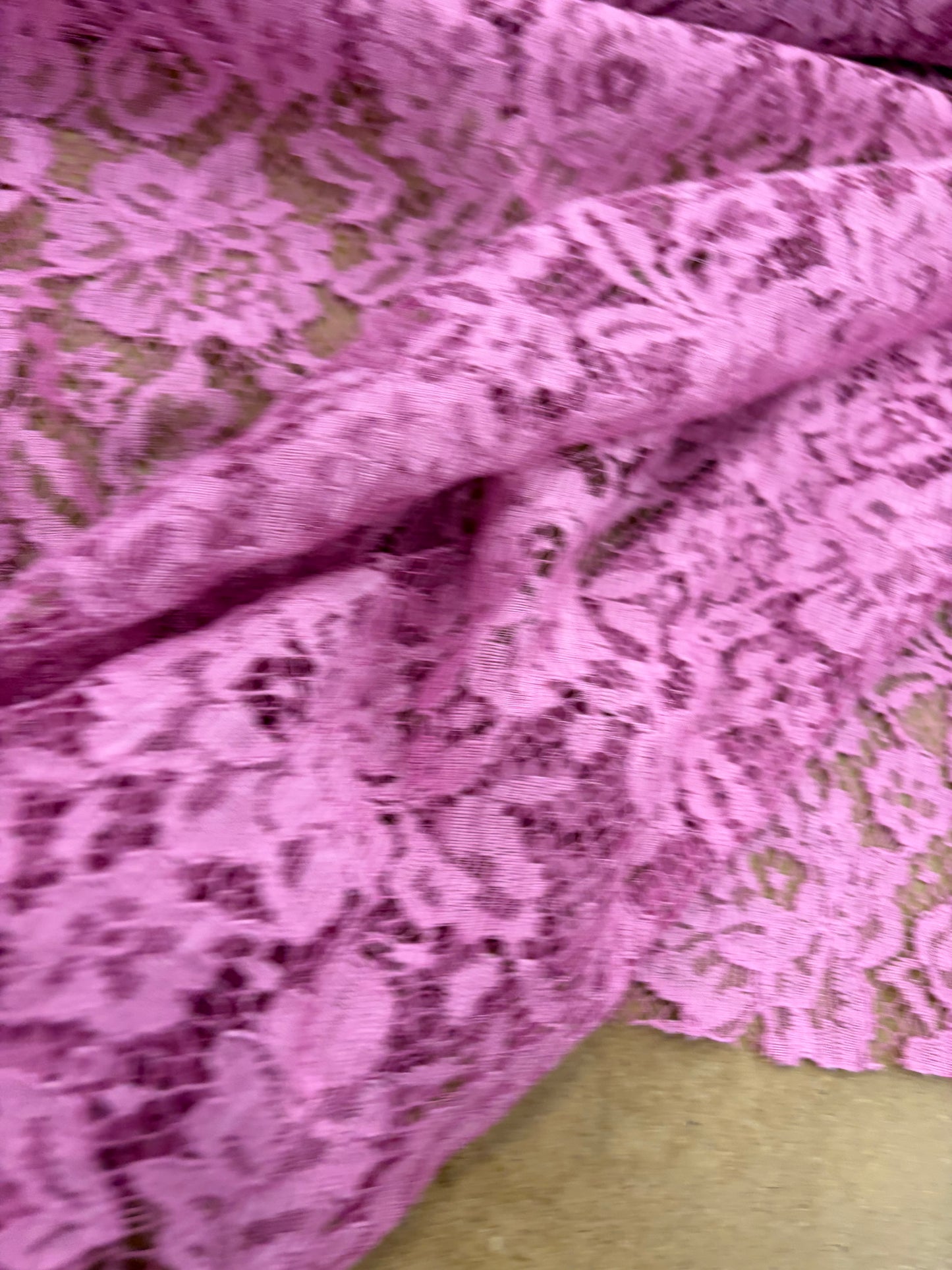 WALTHER 006 pink coloured woven lace "dentelle"