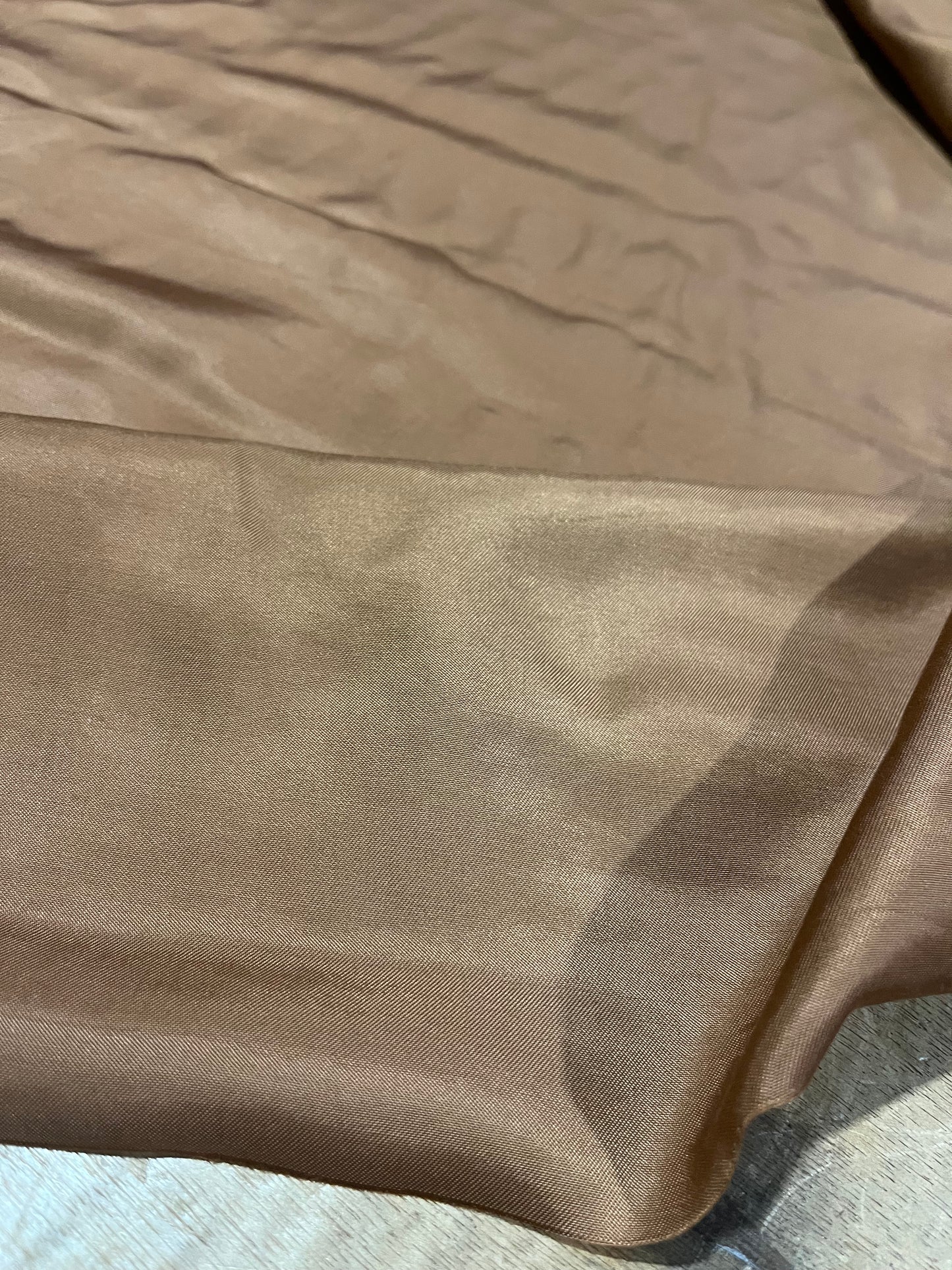 E02 viscose twill light brown