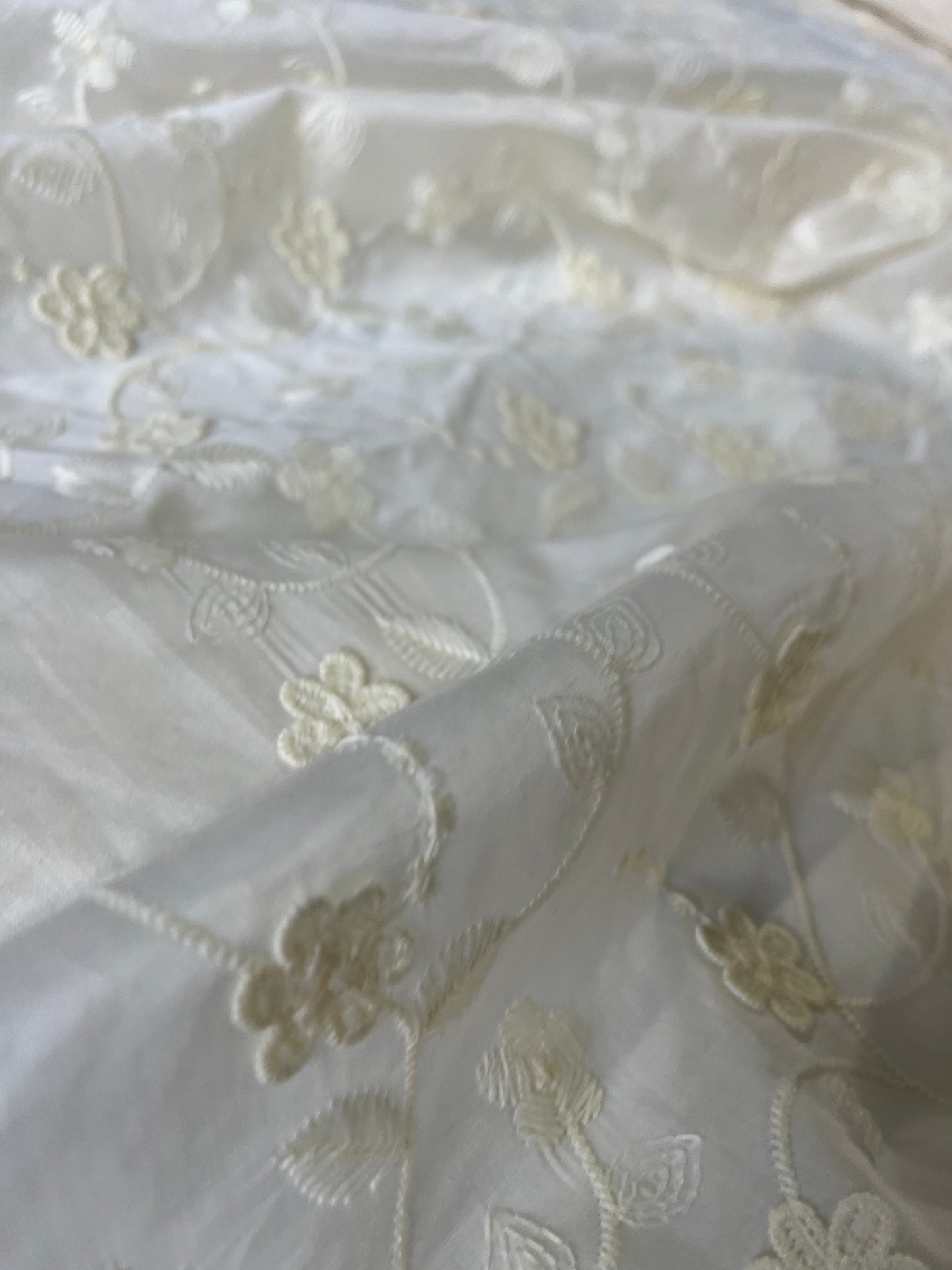 BAKU 031 tencel embroidered flowers ivory