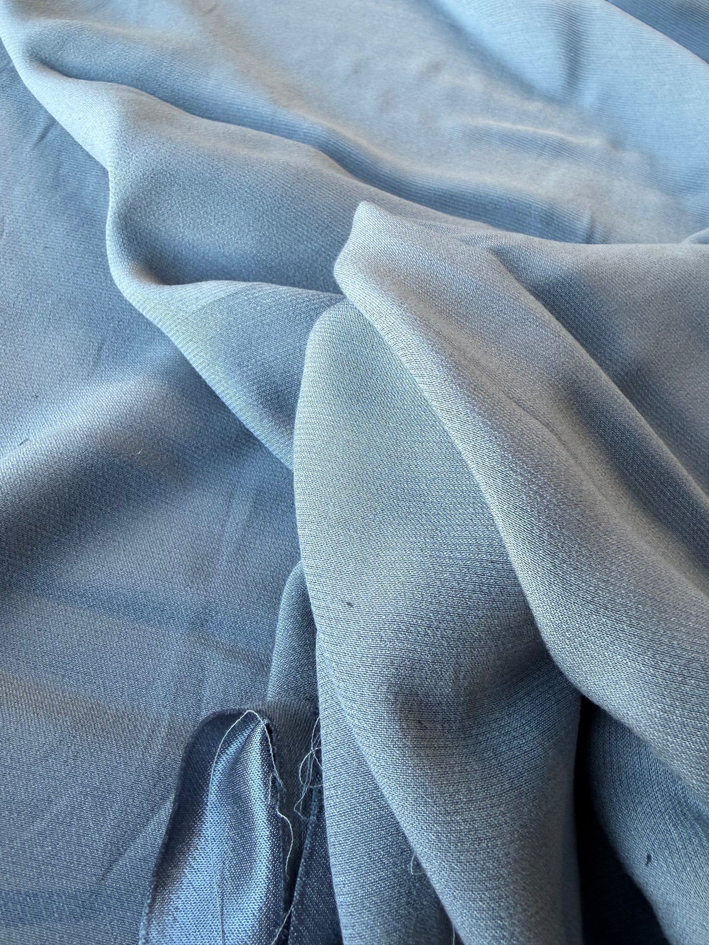 RALPH 014 grey viscose crêpe envers satin
