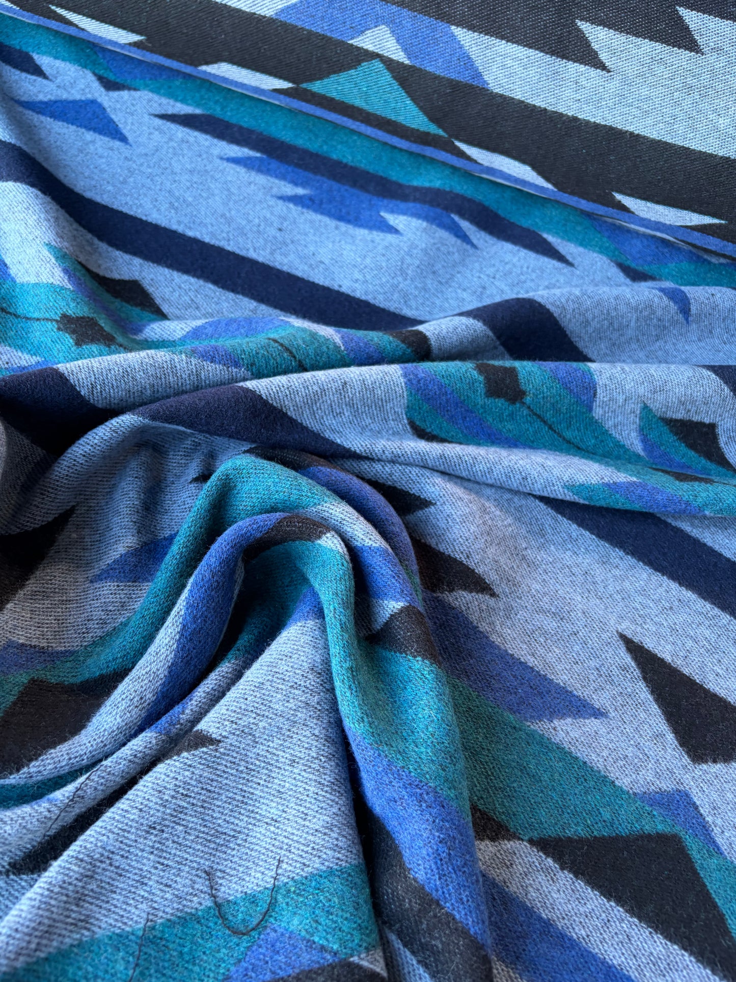 RALPH 015 black/green aztek heavy wool blanket