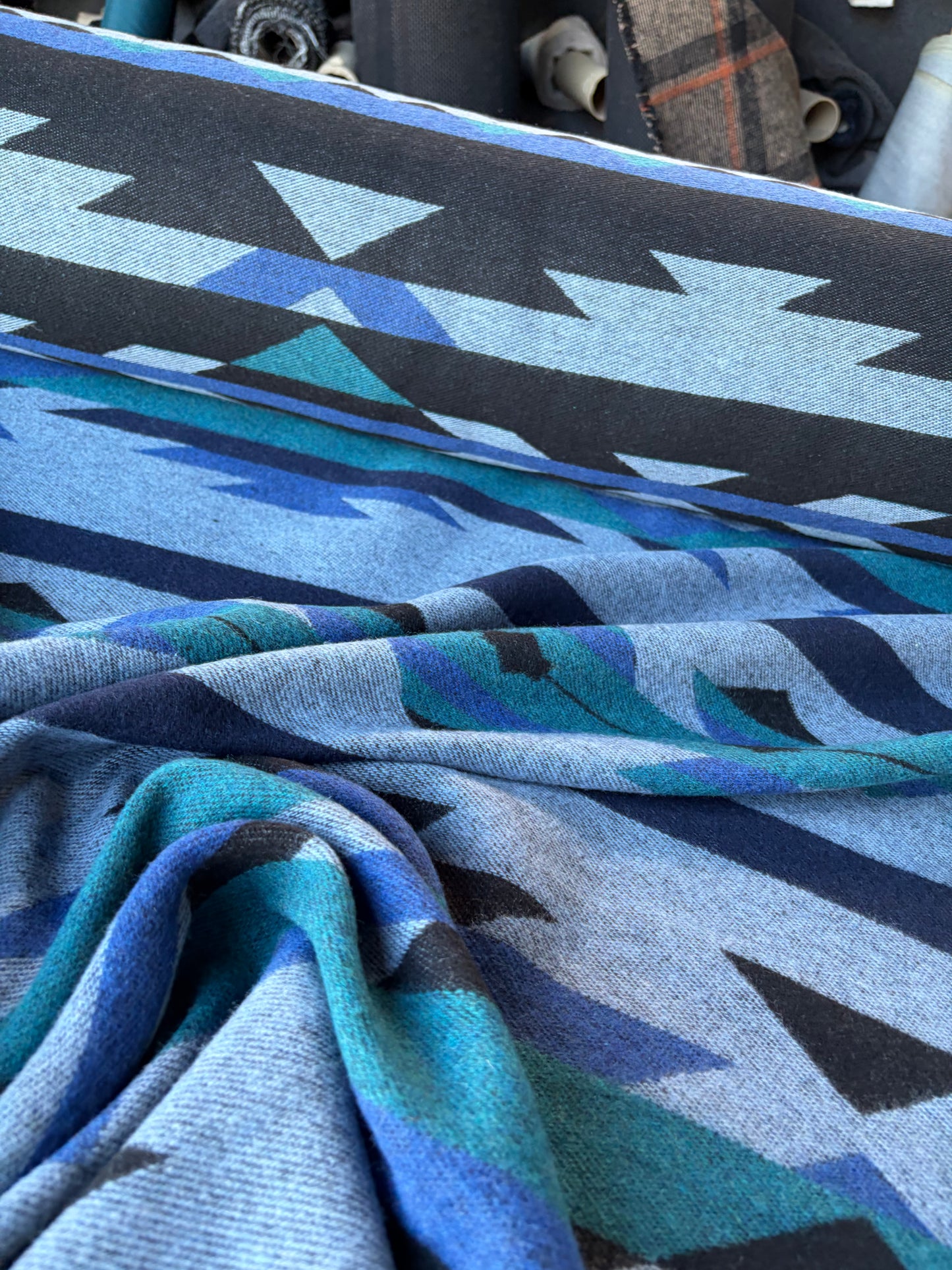 RALPH 015 black/green aztek heavy wool blanket