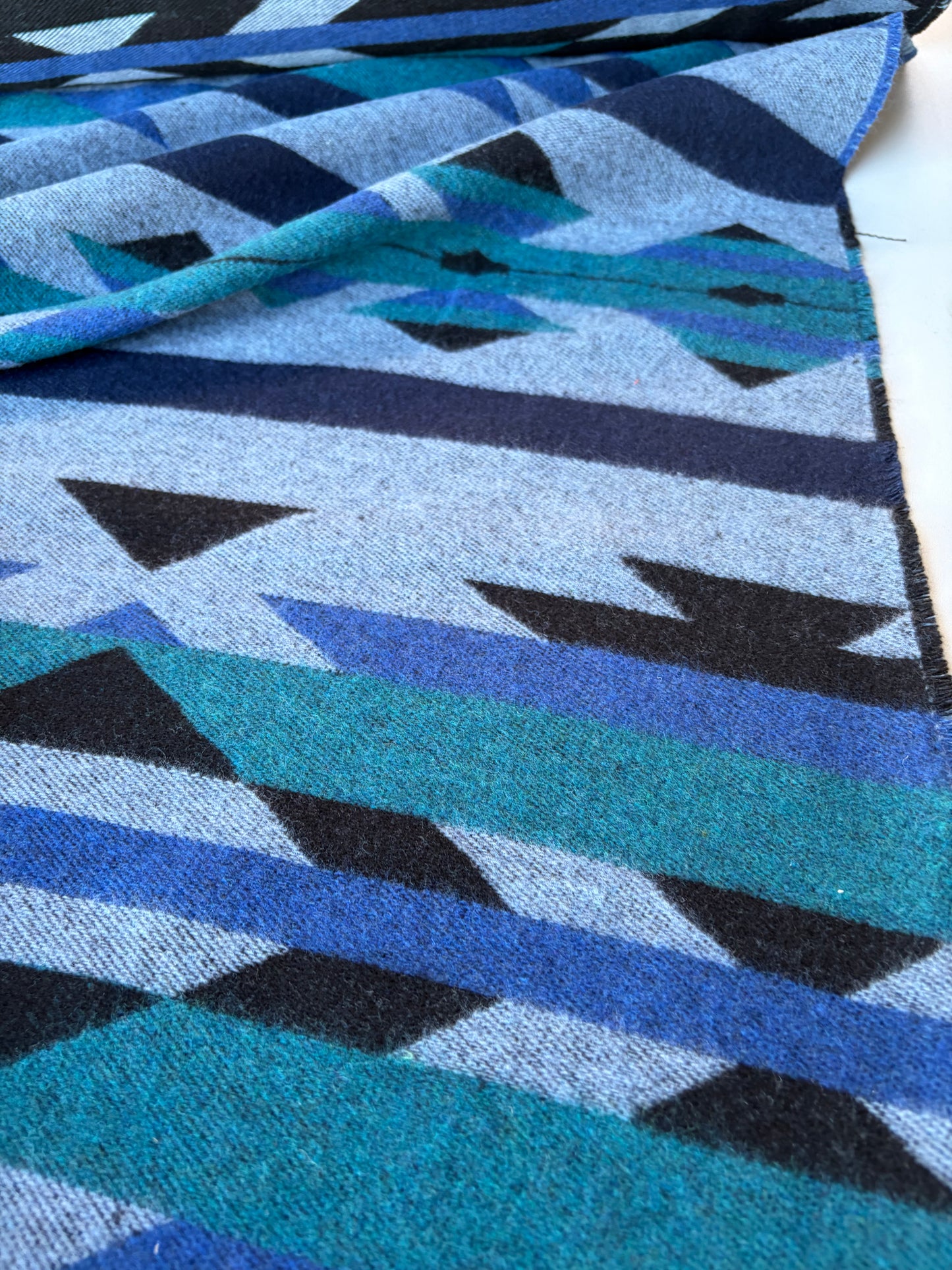 RALPH 015 black/green aztek heavy wool blanket