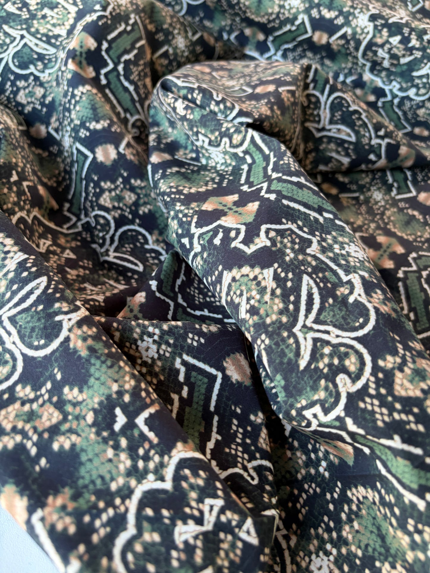 RALPH 018 green snake cotton poplin