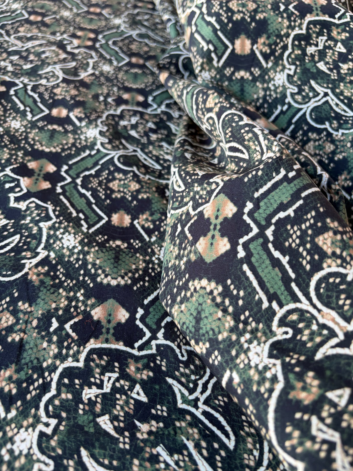 RALPH 018 green snake cotton poplin