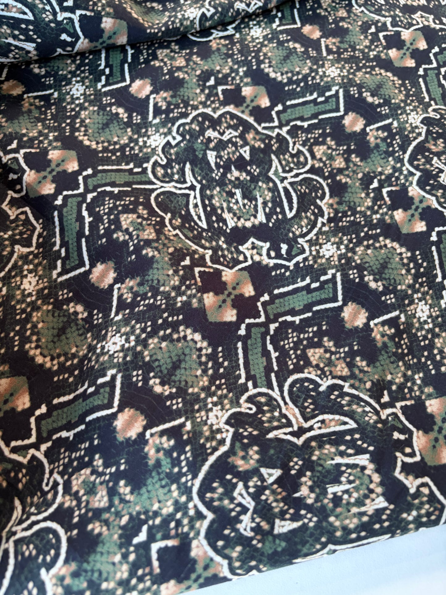 RALPH 018 green snake cotton poplin
