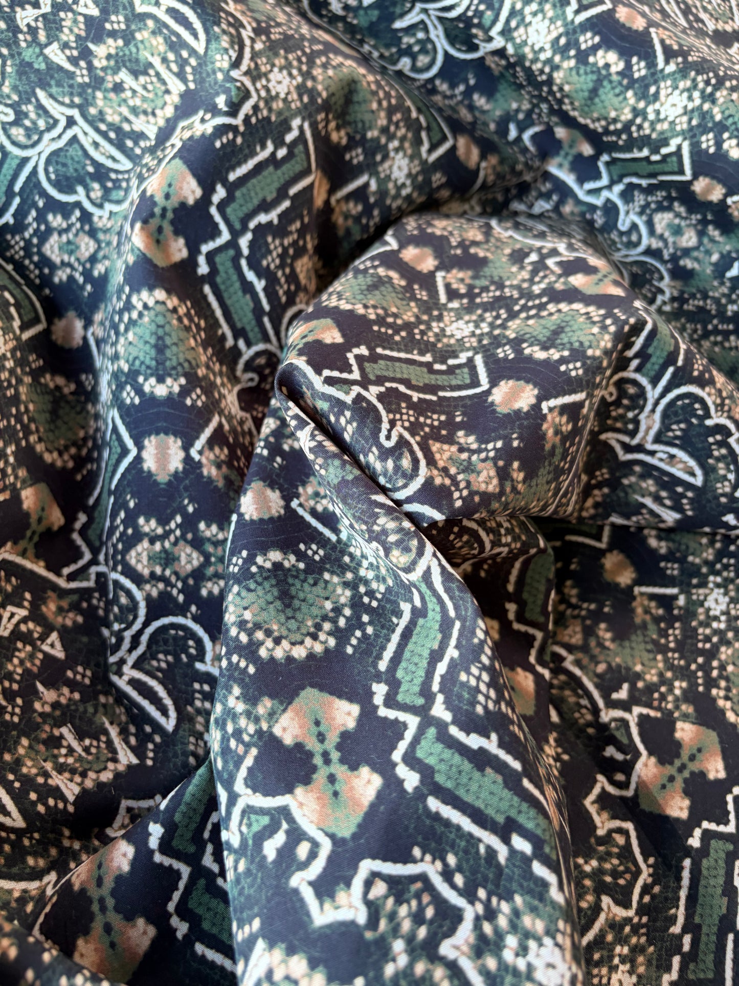 RALPH 018 green snake cotton poplin