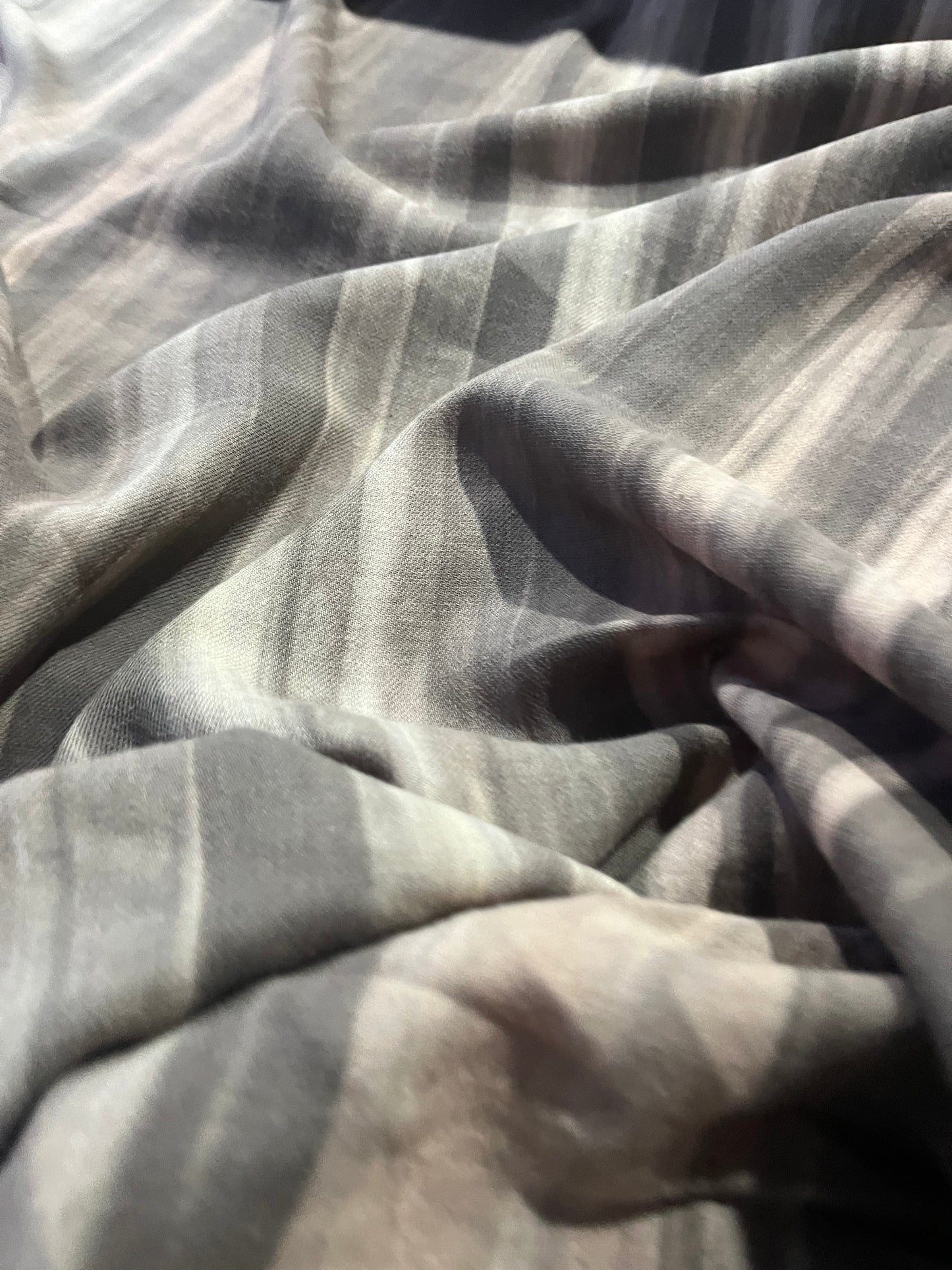 TOM 002 viscose wool tie-dye stripes