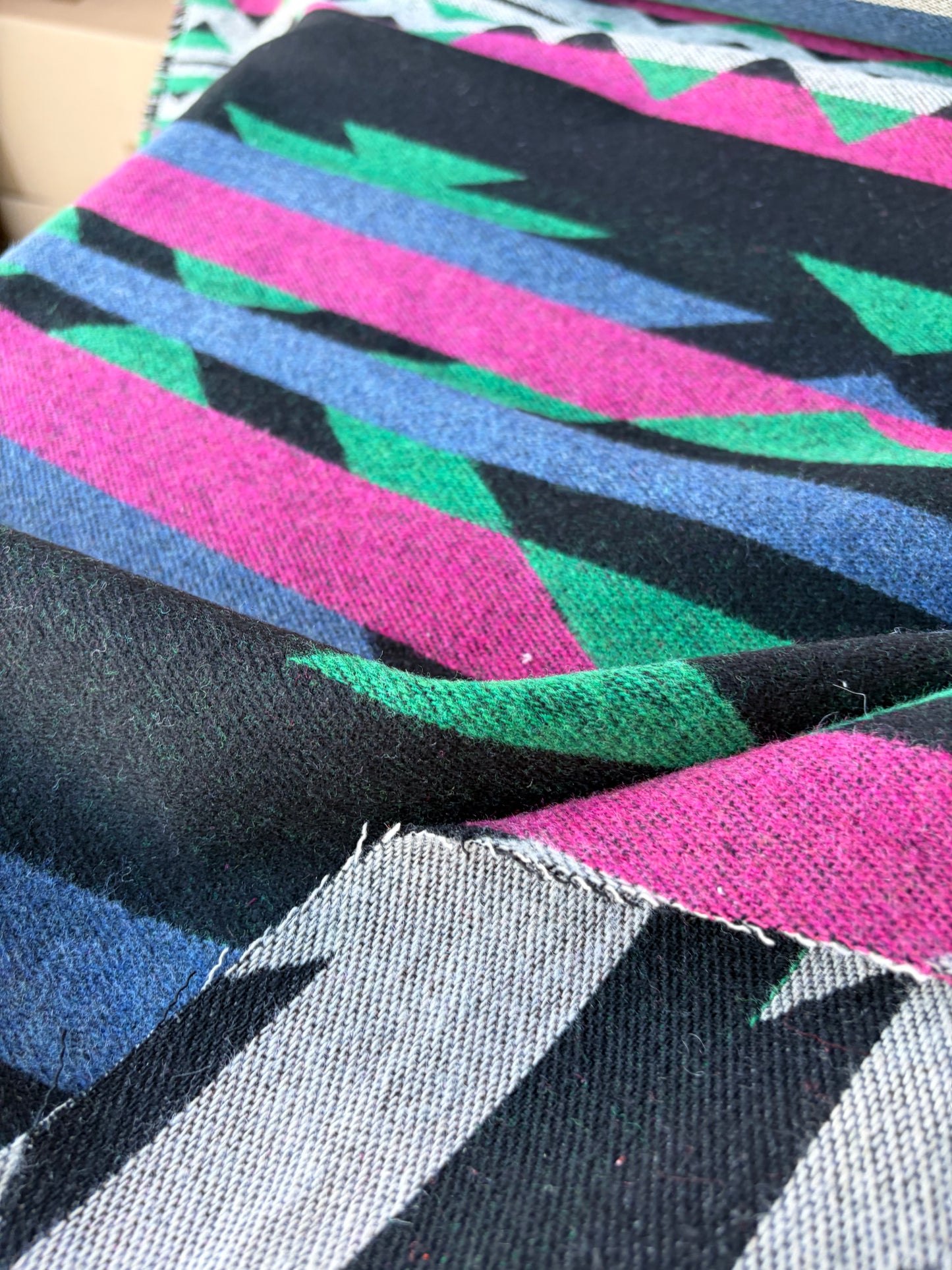RALPH 019 pink/green aztek heavy wool blanket